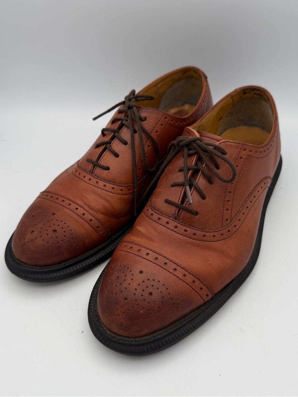 Dr Martens Brogue lace up shoes. Men’s 8